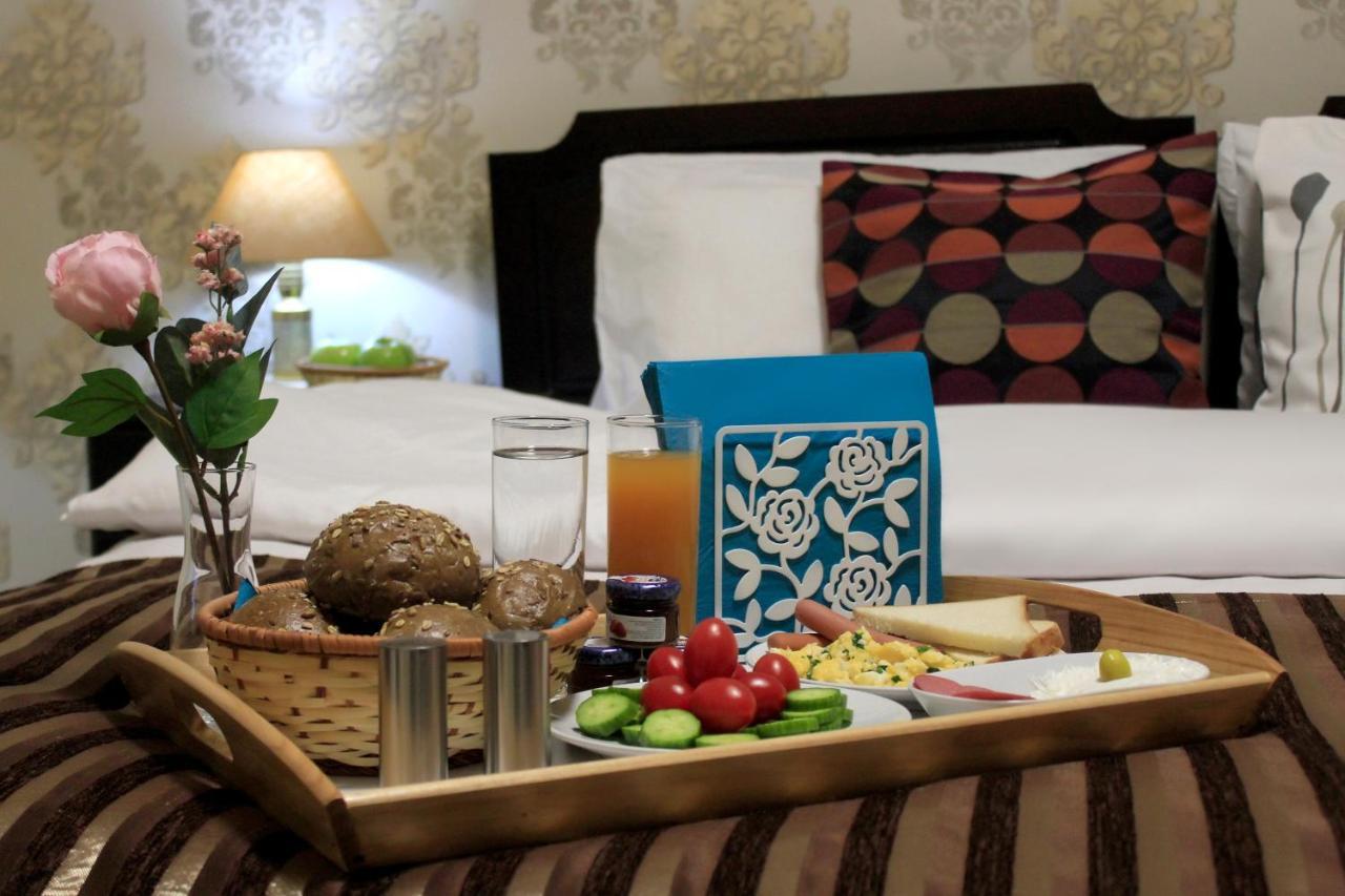 Al-Aqsa Palace Hotel فندق قصر الاقصى Rujm ash Shara'irah Bagian luar foto