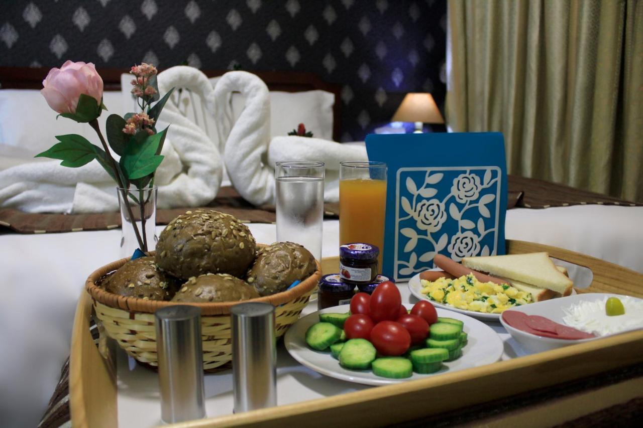 Al-Aqsa Palace Hotel فندق قصر الاقصى Rujm ash Shara'irah Bagian luar foto