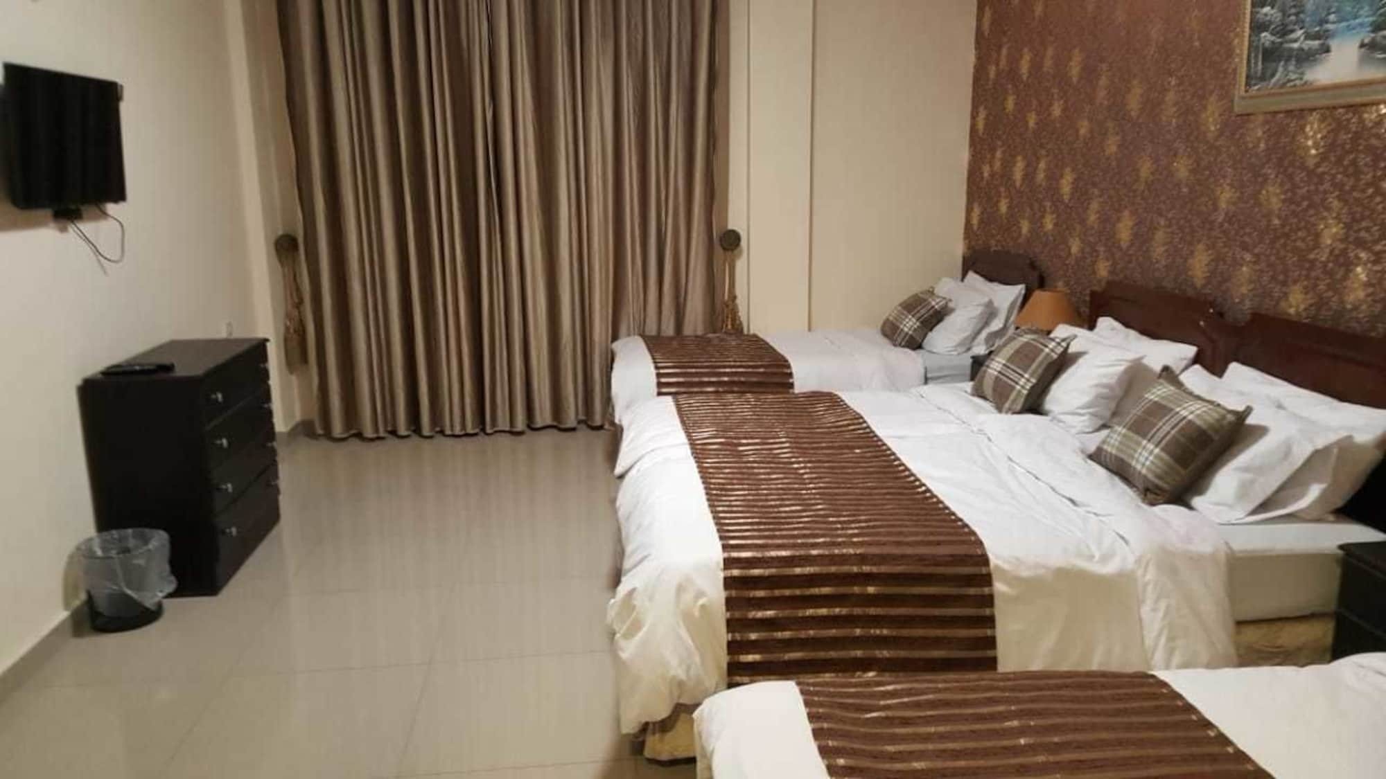 Al-Aqsa Palace Hotel فندق قصر الاقصى Rujm ash Shara'irah Bagian luar foto